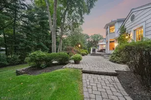 32 Stratford Dr, Livingston, NJ 07039 - Photo 30