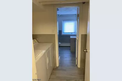 806 Morris Tpke #II, Millburn, NJ 07078 - Photo 12