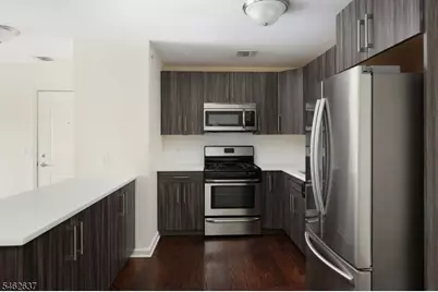 1400 Saint Georges Ave #105, Woodbridge Township, NJ 07001 - Photo 14