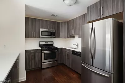 1400 Saint Georges Ave #105, Woodbridge Township, NJ 07001 - Photo 10