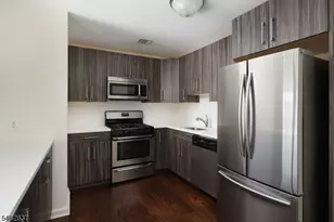 1400 St Georges Ave, Woodbridge Township, NJ 07001 - Photo 10