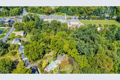 172 New Providence Rd, Mountainside, NJ 07092 - Photo 34