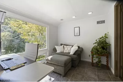 172 New Providence Rd, Mountainside, NJ 07092 - Photo 18