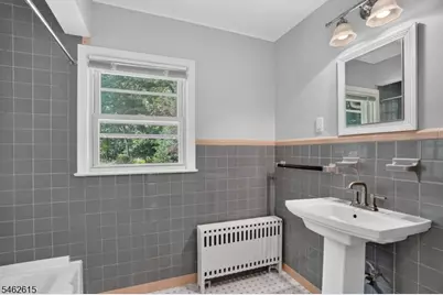 321 Jefferson Ave, North Plainfield, NJ 07060 - Photo 6