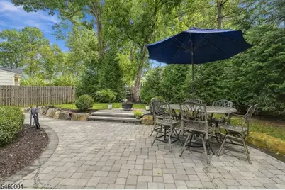 18 Lowell Ave, Summit, NJ 07901 - Photo 26