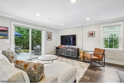 18 Lowell Ave, Summit, NJ 07901 - Photo 10