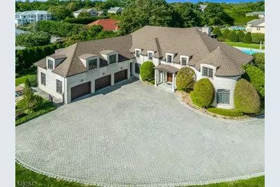 15 Mountainview Ct, Totowa, NJ 07512 - Photo 2