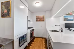 99 Hudson St, Jersey City, NJ 07302 - Photo 4