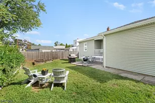 83 Eastern States Pkwy, Somerville, NJ 08876 - Photo 18