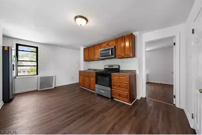 485 Cary St, Orange, NJ 07050 - Photo 12