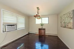 188 Old Howard Blvd, Roxbury Township, NJ 07856 - Photo 6