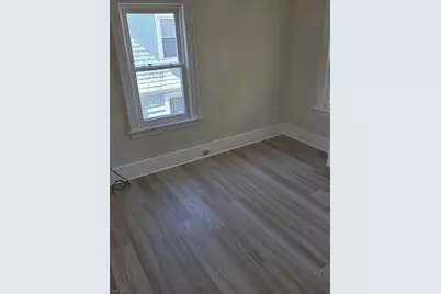 29 Grumman Ave, Newark, NJ 07112 - Photo 4