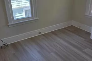 29 Grumman Ave, Newark, NJ 07112 - Photo 4