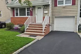 610 Myrtle Ave, Garwood, NJ 07027 - Photo 2