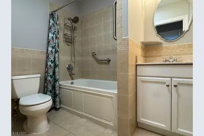 447 Van Houten Ave #105, Passaic, NJ 07055 - Photo 18