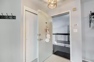 196 Drake Ln, Roxbury Township, NJ 07852 - Photo 6
