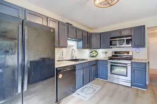 196 Drake Ln, Roxbury Township, NJ 07852 - Photo 14