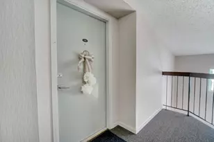 196 Drake Ln, Roxbury Township, NJ 07852 - Photo 4