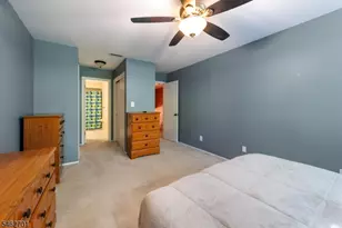 8E New Bedford Rd, West Milford, NJ 07480 - Photo 14
