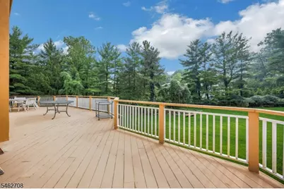 16 Schaffer Rd, Alpine, NJ 07620 - Photo 18
