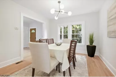 77 Meadowbrook Rd, Millburn, NJ 07078 - Photo 8