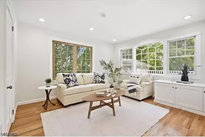 77 Meadowbrook Rd, Millburn, NJ 07078 - Photo 16