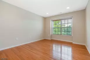 81 Crestview Dr, Clinton Township, NJ 08809 - Photo 32
