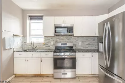 89 Tremont Ave, East Orange, NJ 07018 - Photo 20