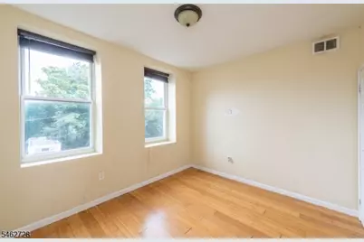 89 Tremont Ave, East Orange, NJ 07018 - Photo 16