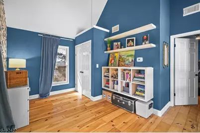 100 1st #6, Keyport, NJ 07735 - Photo 32