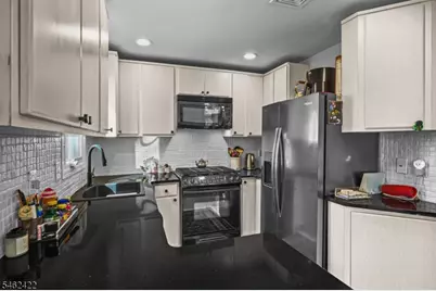 100 1st #6, Keyport, NJ 07735 - Photo 16