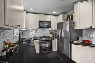 100 1st, Keyport, NJ 07735 - Photo 16
