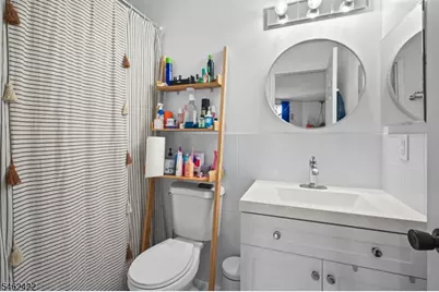 100 1st #6, Keyport, NJ 07735 - Photo 10