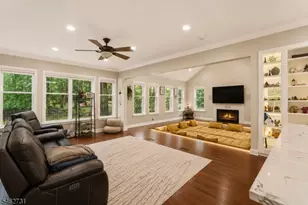 164 E Mountain Rd, Hillsborough Township, NJ 08844 - Photo 14