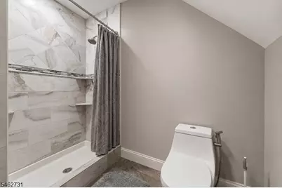 164 E Mountain Rd, Hillsborough Township, NJ 08844 - Photo 34