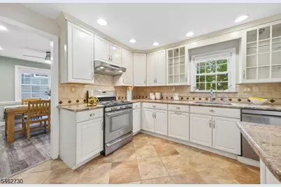 36 Amelia Ave, Livingston, NJ 07039 - Photo 2