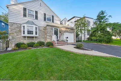 36 Amelia Ave, Livingston, NJ 07039 - Photo 38