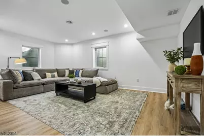 31 Butler Pkwy, Summit, NJ 07901 - Photo 28