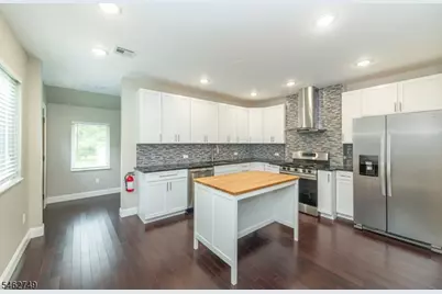 38 Buttonwood Rd, Essex Fells, NJ 07021 - Photo 2