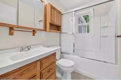 28 Harry Rd, Bridgewater Twp., NJ 08807 - Photo 20
