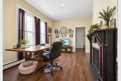 246 Spring St, Newton, NJ 07860 - Photo 2
