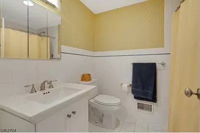 84 Lake Tr E, Harding Township, NJ 07976 - Photo 16