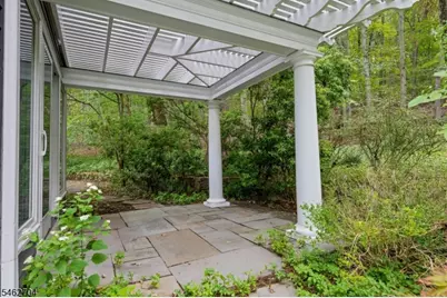 84 Lake Tr E, Harding Township, NJ 07976 - Photo 4