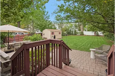 548 Hort St, Westfield, NJ 07090 - Photo 24