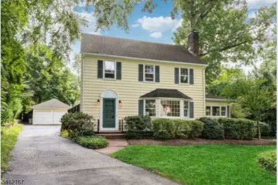 140 Unadilla Rd, Ridgewood, NJ 07450 - Photo 2