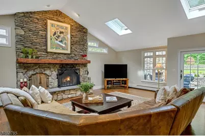 11 Schoolhouse Ln, Mendham Township, NJ 07960 - Photo 10