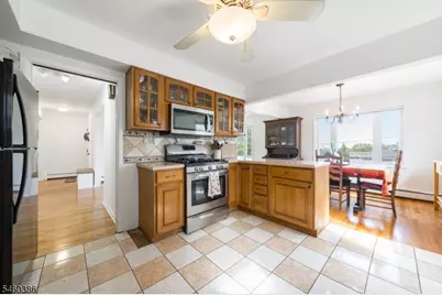 30 Clark St, Summit, NJ 07901 - Photo 8