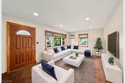 510 Verona Pl, Bound Brook, NJ 08805 - Photo 6