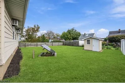 510 Verona Pl, Bound Brook, NJ 08805 - Photo 28