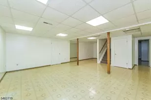 34 Silver Spring Ct, East Hanover Township, NJ 07936 - Photo 36